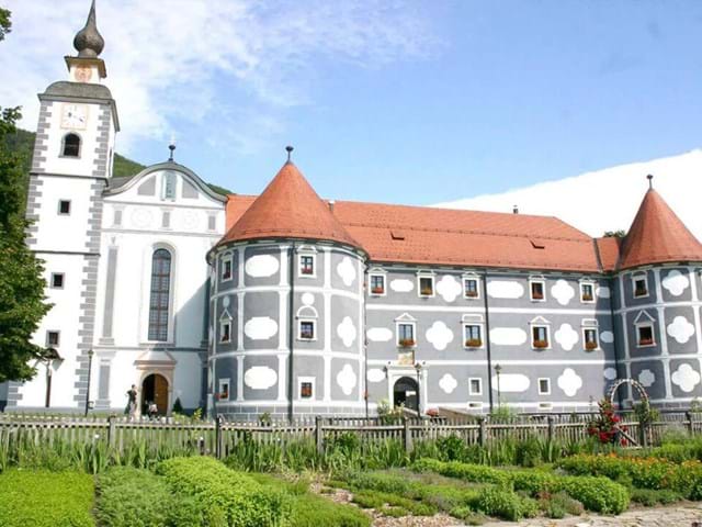 Minoritski samostan Olimje
