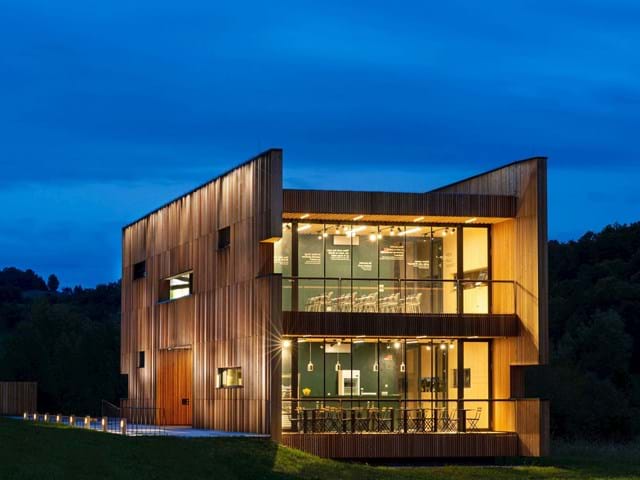 Bobrov center